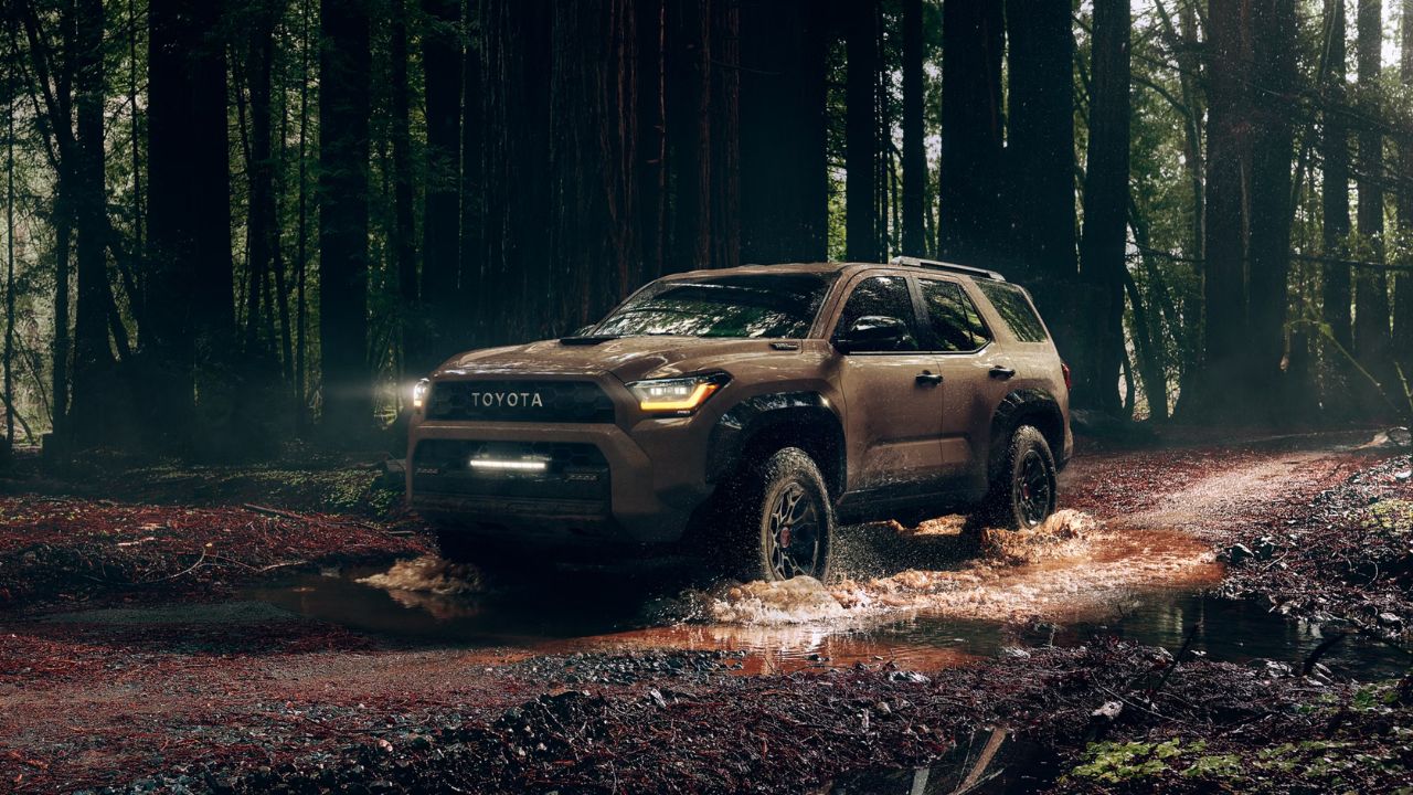 2025 Toyota 4Runner Hybrid (1)