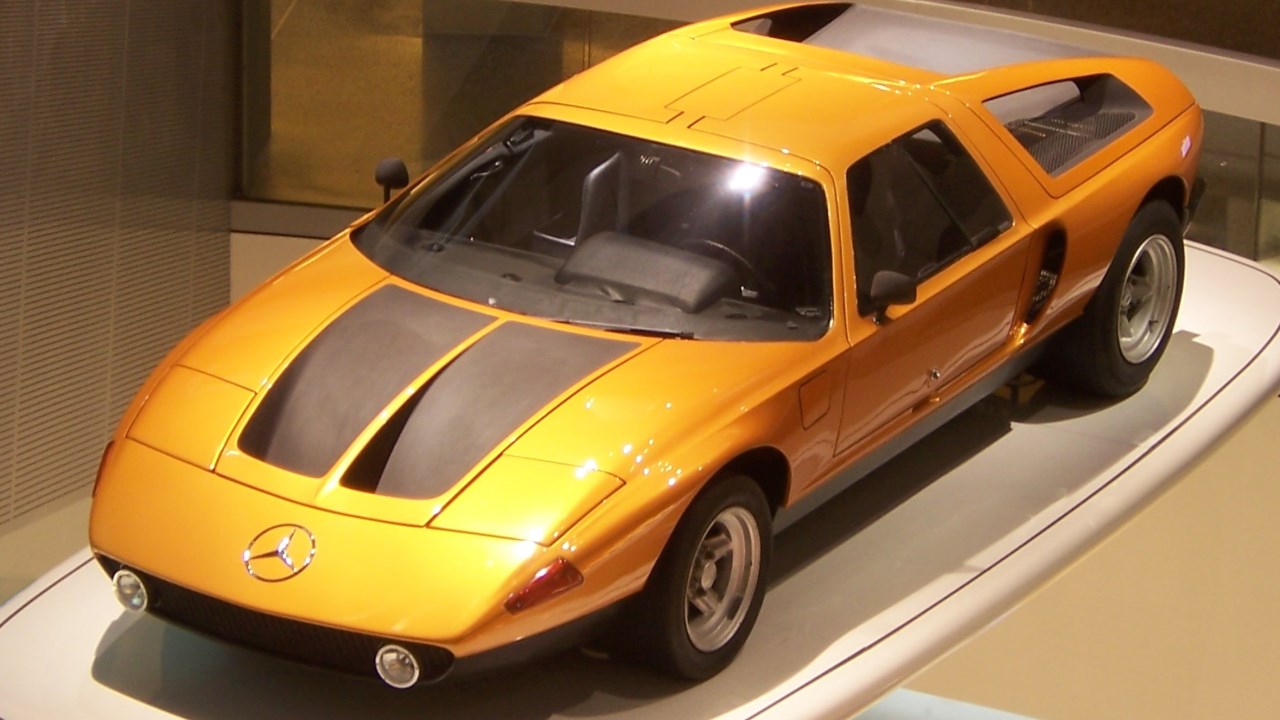 Mercedes-Benz_Museum_C111_200901241511