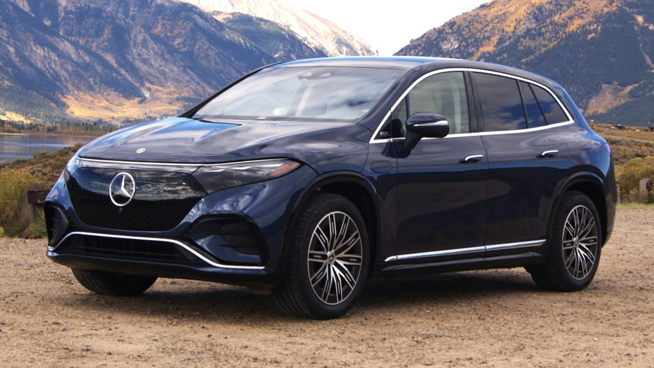 Mercedes EQS SUV
