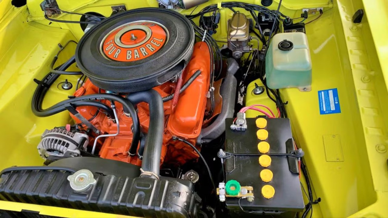 Chrysler LA-340 Six-Pack