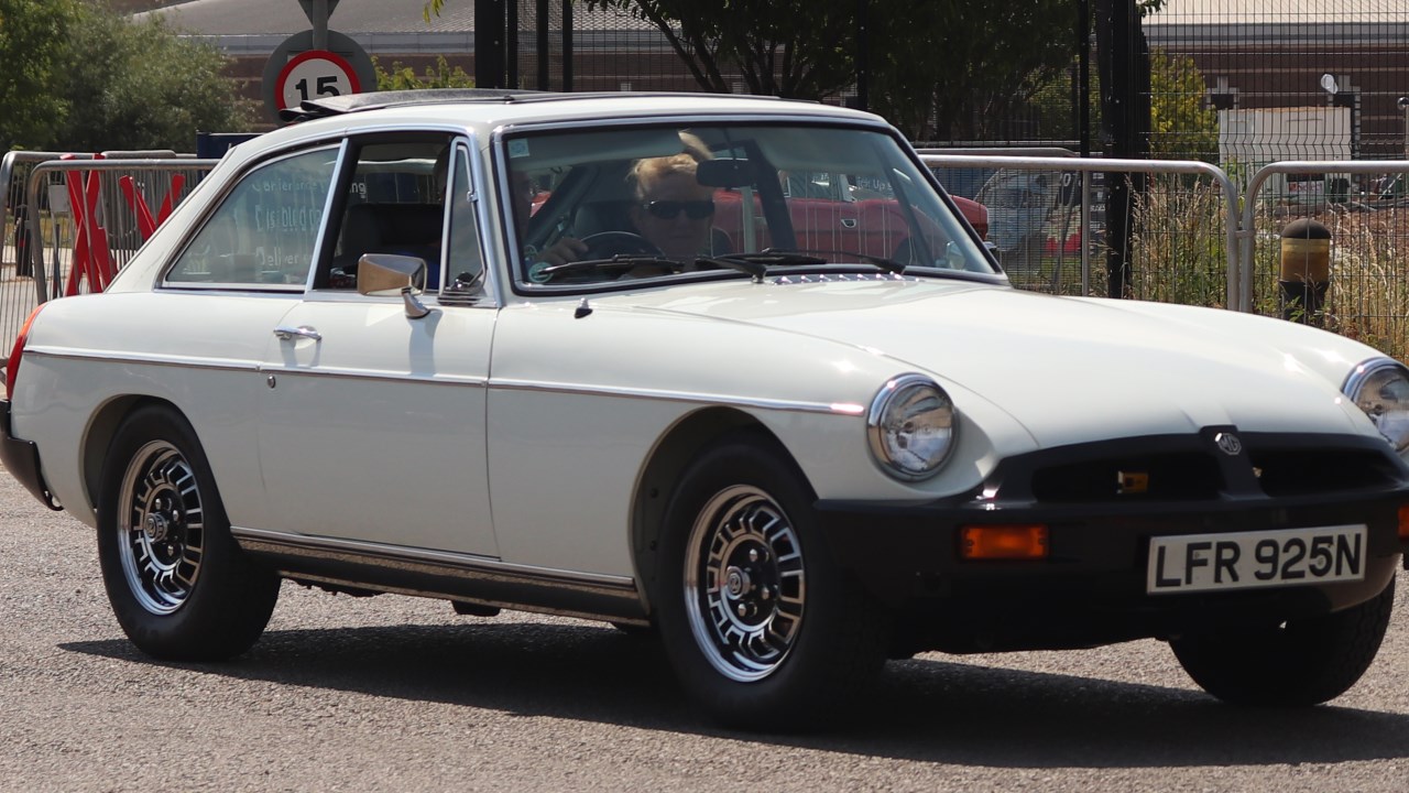 MG MGB 1975 V8