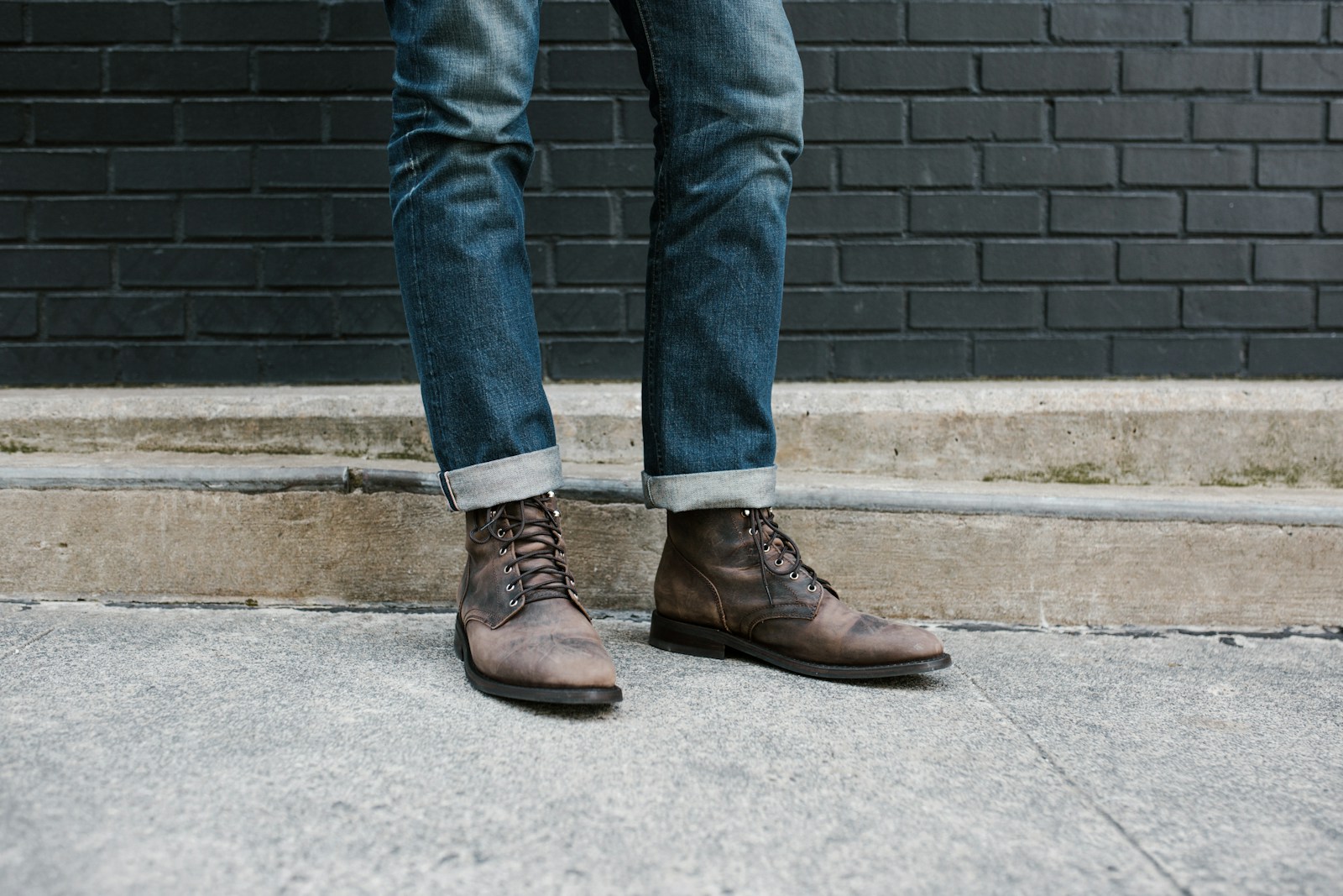 10 Signs You’re Dressing for the Wrong Decade