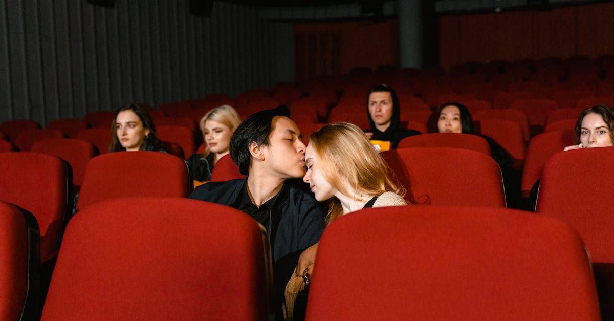 10 Red Flags You’re Dating Someone Addicted to Drama