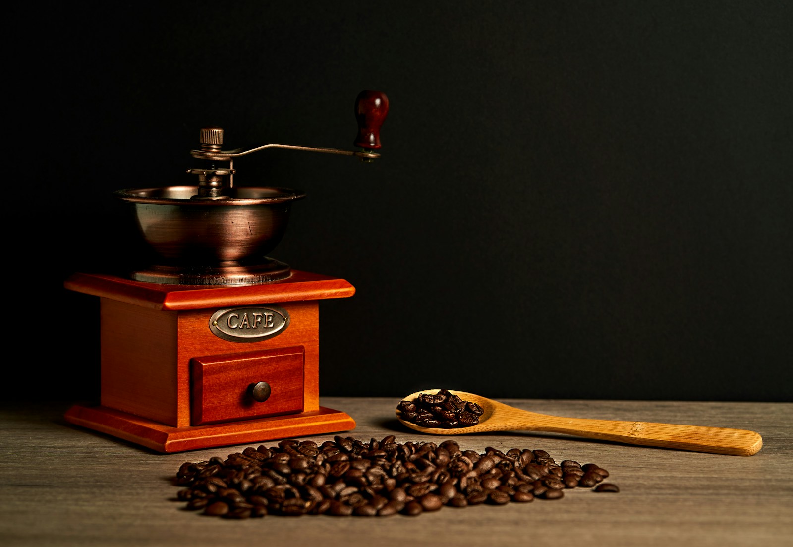 5 Vintage Coffee Makers With Huge Value